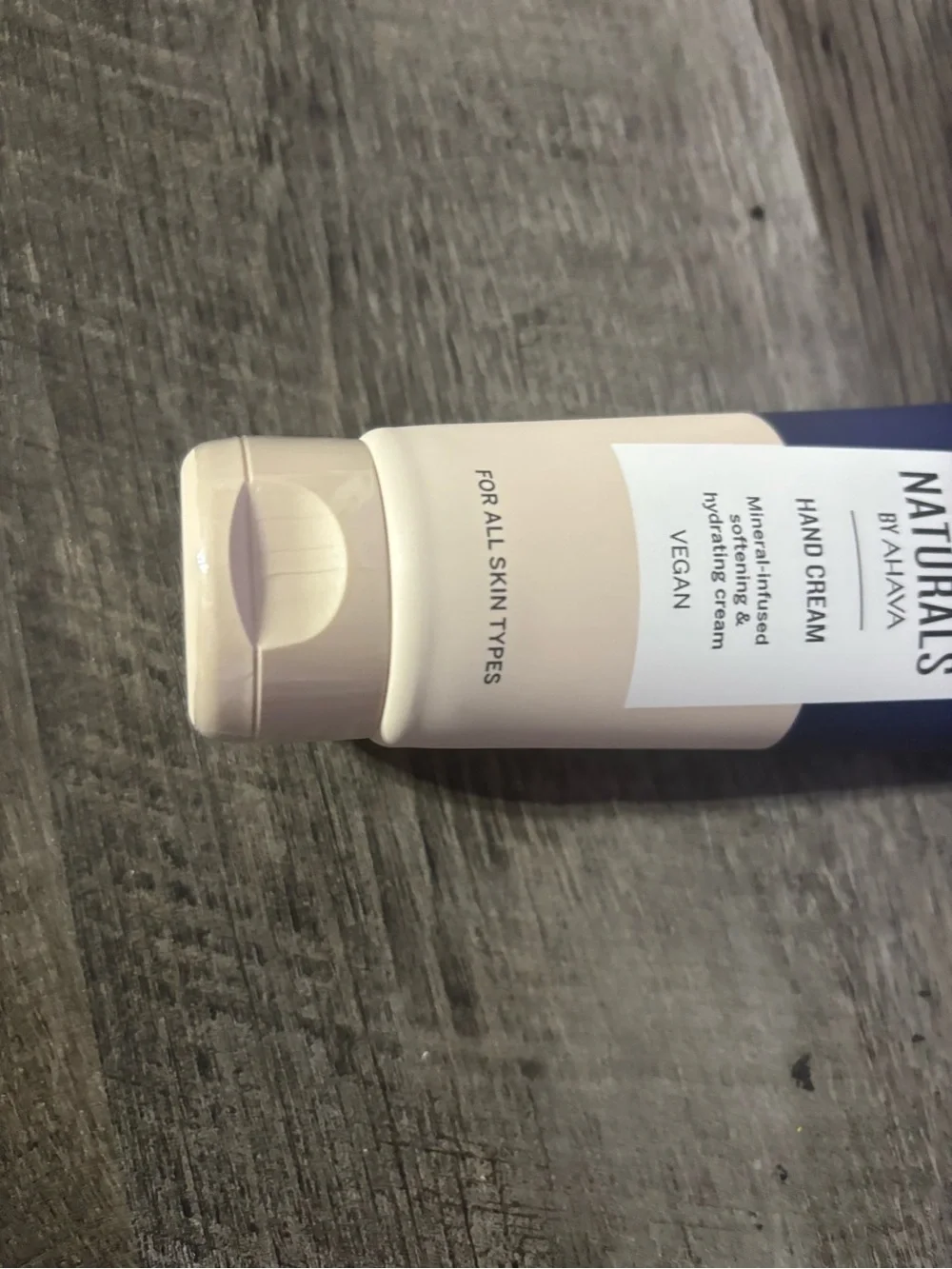 AHAVA Dead Sea Naturals Hand Cream Moisturizer NEW